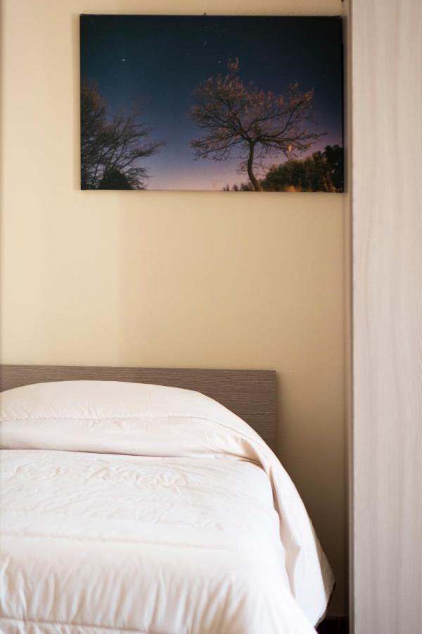 Blue Wave Bed&Breakfast ซาแลร์โน ภายนอก รูปภาพ
